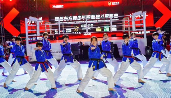 ���L���w�������e�k�ġ�ҫ��|���������I(y��)�񶷹�܊ِ��ِ���������^����2�f�˴���