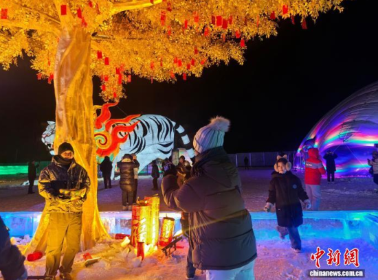 �ο������մ򿨡���ʯ���� �z