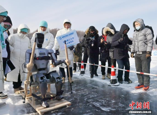 1��10�գ������L����һ���C(j��)���˱�ѩِ�����C(j��)�������������ϓ]��ѩ�ȣ��ڱ����ϊ^����������������ӛ�� ���� �z