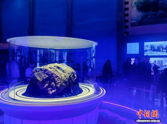 �ο��څ��^������һ̖���Eʯ�������W�� ���z